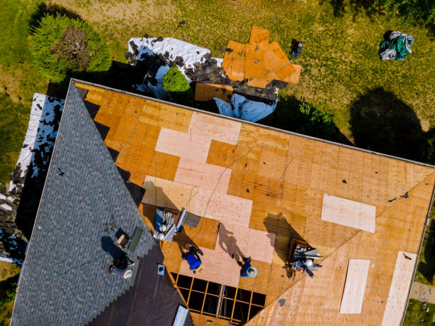 Best Local Roofing Companies  in Poynette, WI